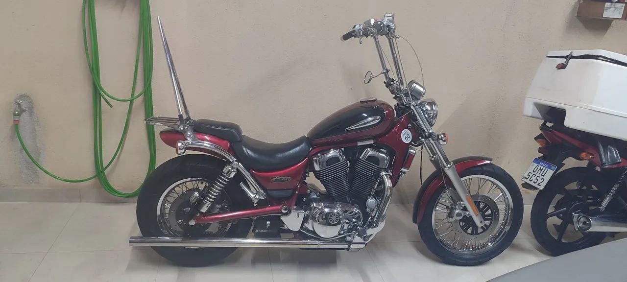 Intruder 1400