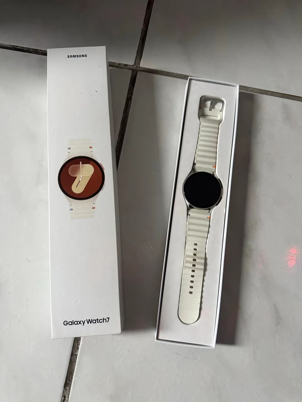 Samsung Galaxy Watch 7 + pulseira extra