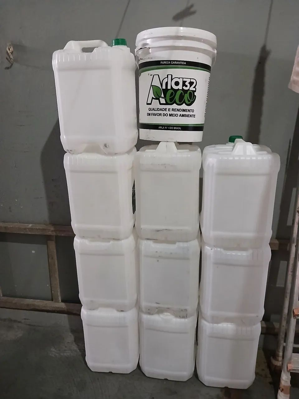 Vasos de 20 litros vazios 
