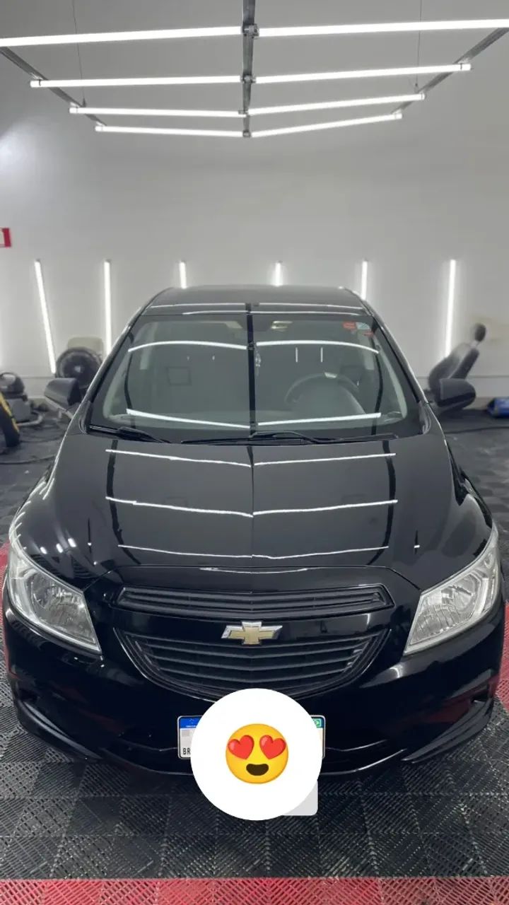 Chevrolet Onix ONIX HATCH Joy 1.0 8V Flex 5p Mec. 2017