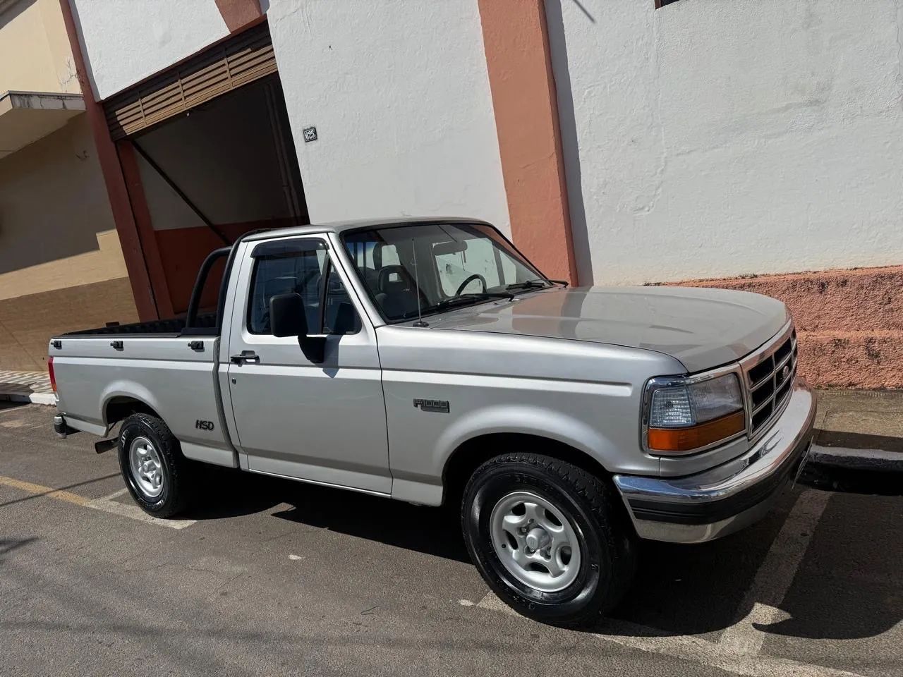Ford F-1000 XLT 2.5 HSD Diesel TB 1997