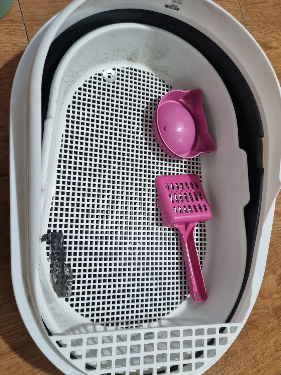 Comedouro e bebedouro e caixa de areia - Foto 3