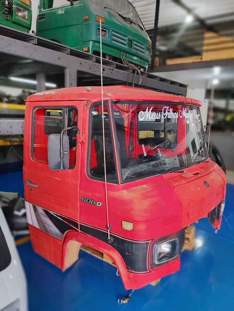 Cabine MB 608  - Foto 2