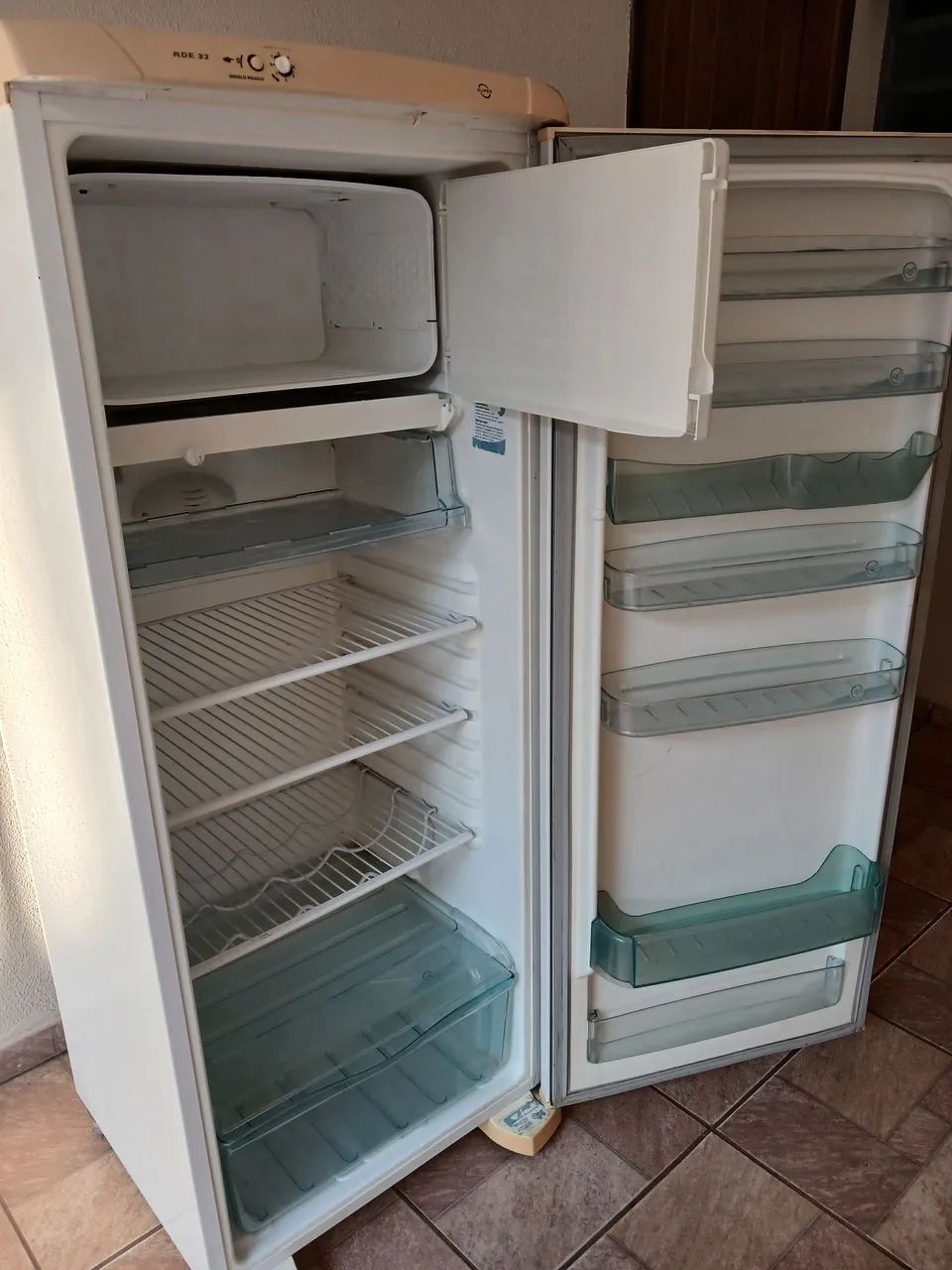 Geladeira Electrolux excelente  - Foto 2
