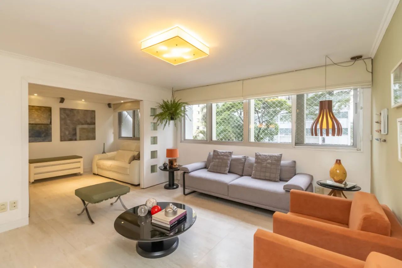 Apartamento para venda em Itaim Bibi com 2 quartos, sendo 1 suíte, 110m²