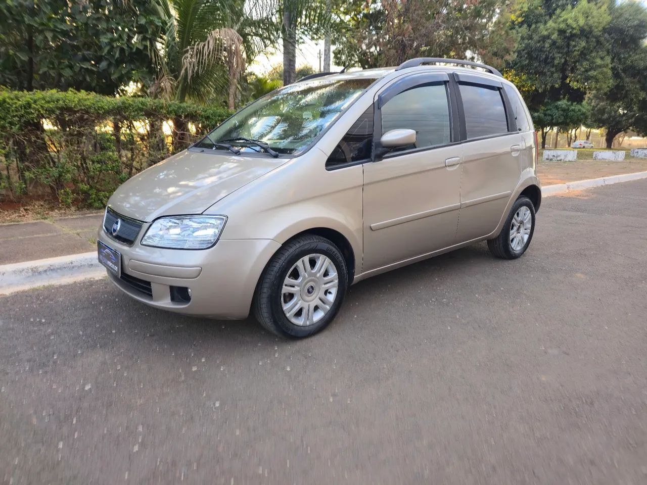 Fiat Idea Idea HLX 1.8 mpi Flex 8V 5p 2006