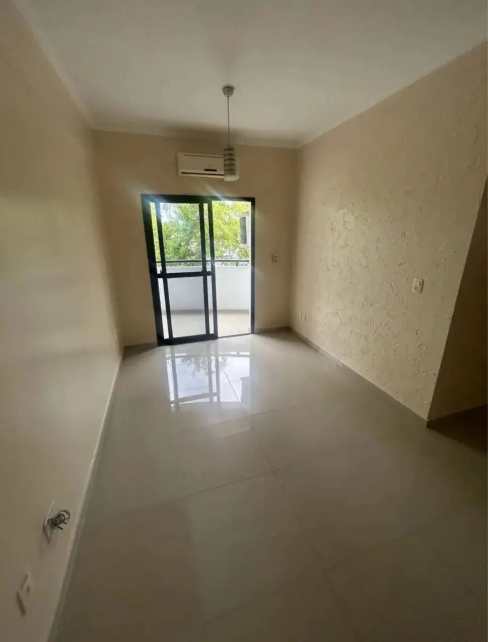 VIEIRALVES APTO 3 QUARTOS EDIF PHOENIX