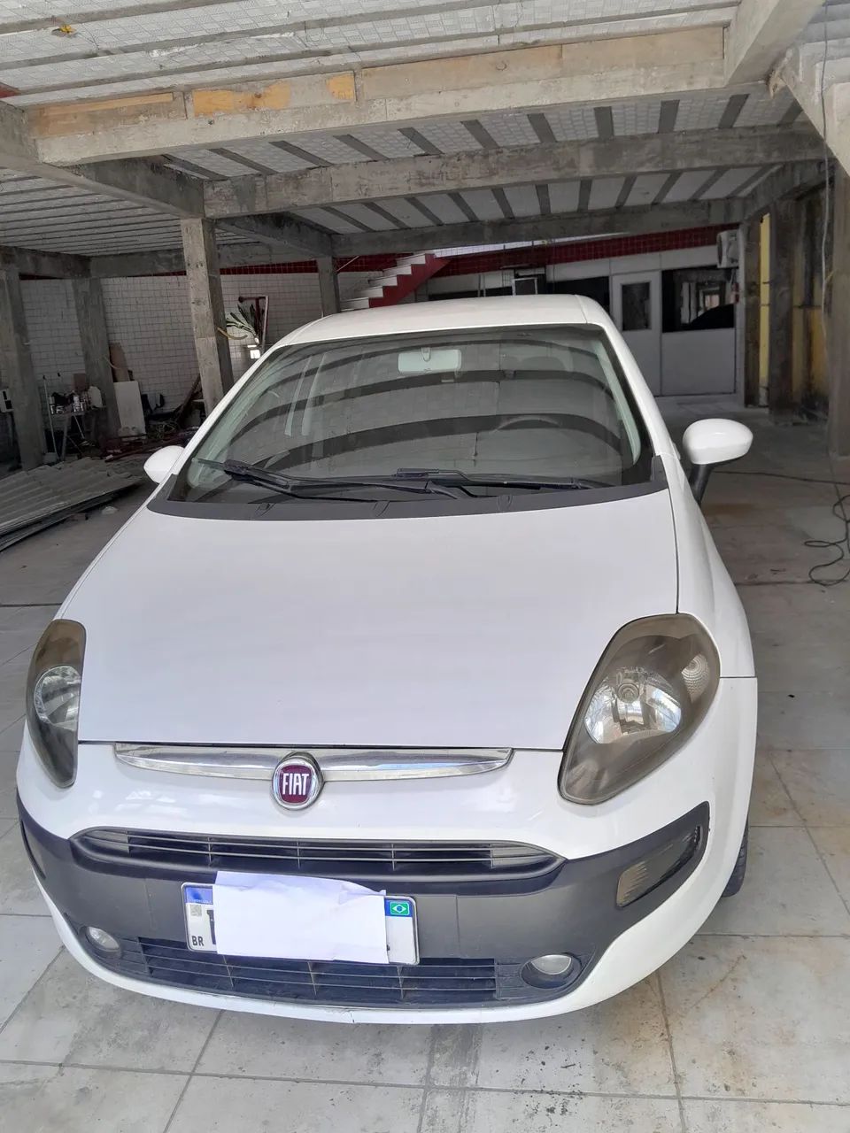 Fiat Punto Punto Sporting 1.8 Flex 8V/16V 5p 2015
