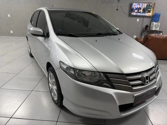 Honda City 1.5 LX 16V FLEX 4P MANUAL 2010