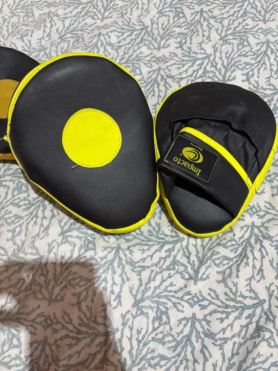 Manoplas seminovas  - Foto 5