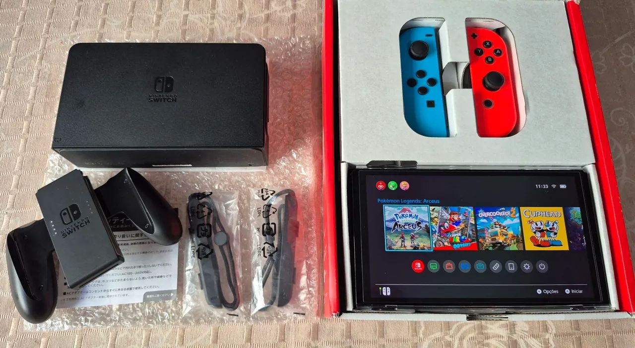 Nintendo Switch Oled 64GB - Jogos de Vídeo Game - Ouro Verde