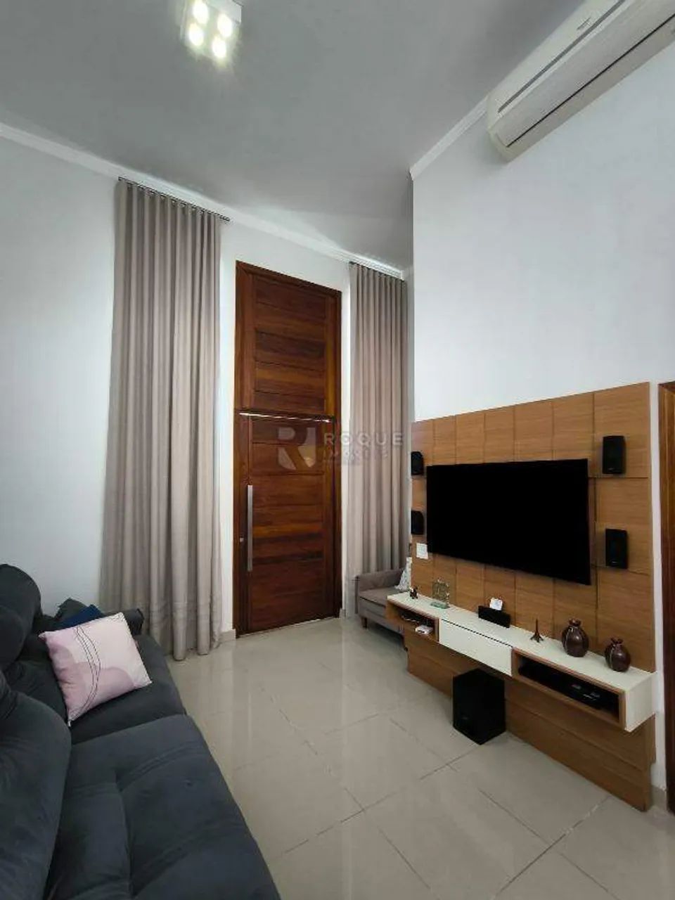 Excelente casa no Condomínio Roland III - Foto 4