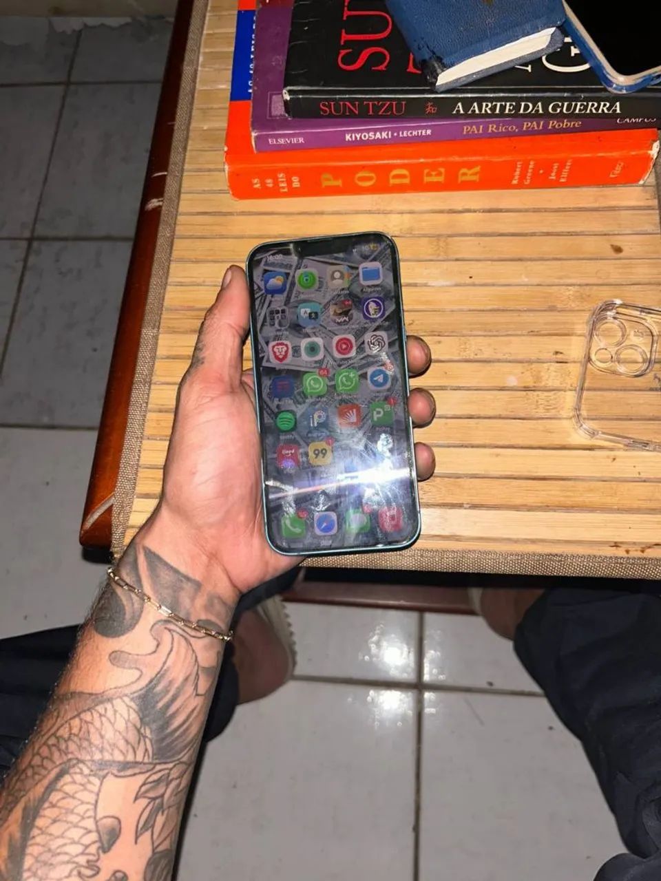 iPhone 13 Original - Foto 3