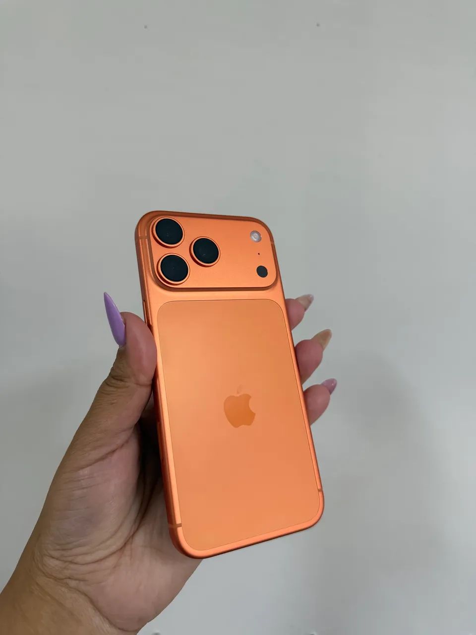 iPhone 17 pro max 2tb c/ garantia Apple oportunidade  - Foto 2