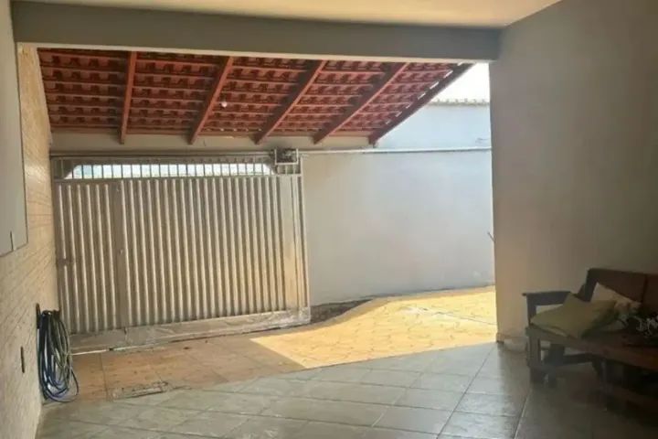 Casa  na Divineia