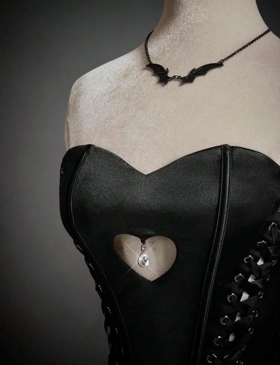 Corset coração preto - Foto 4