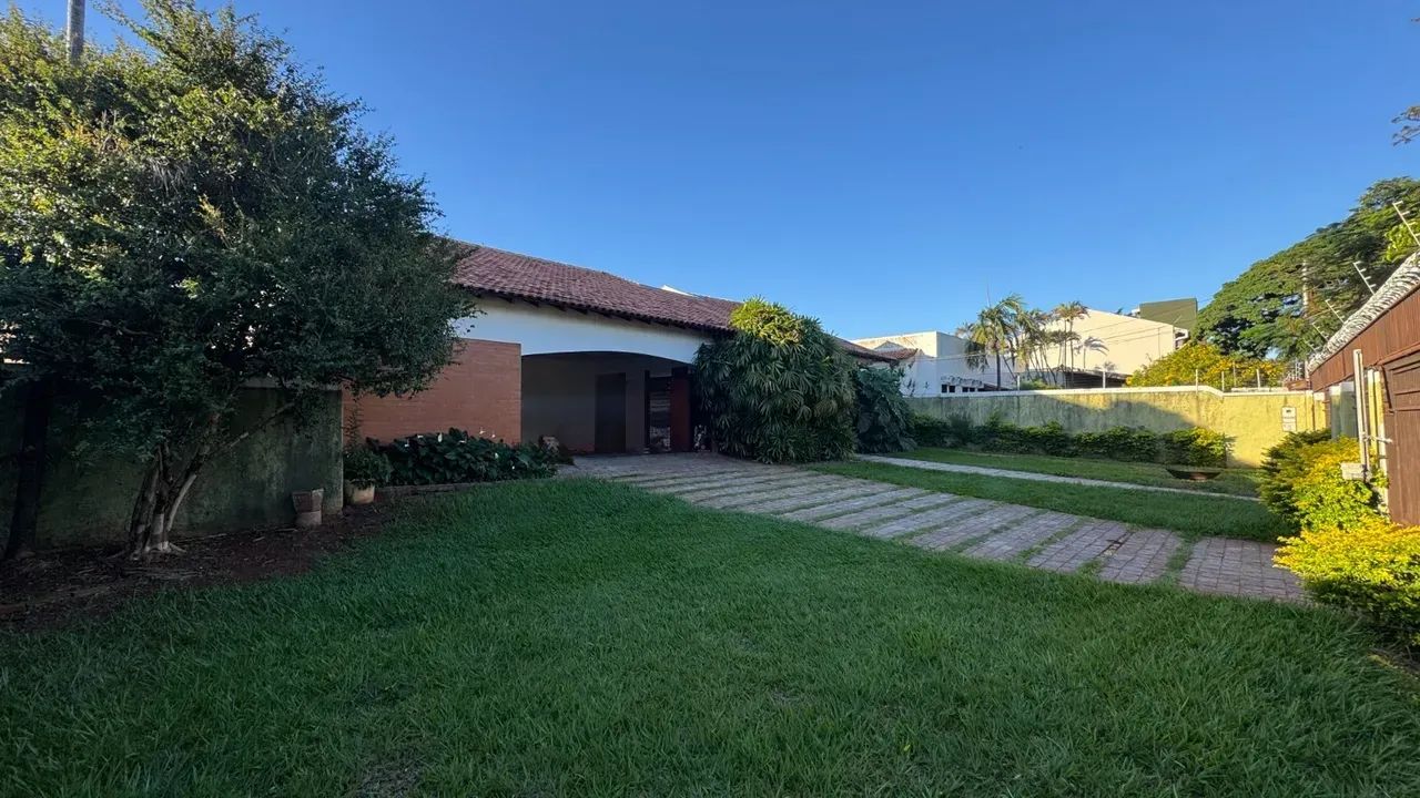 Mansão estilo rústico - 1.440 m² de terreno - Foto 2