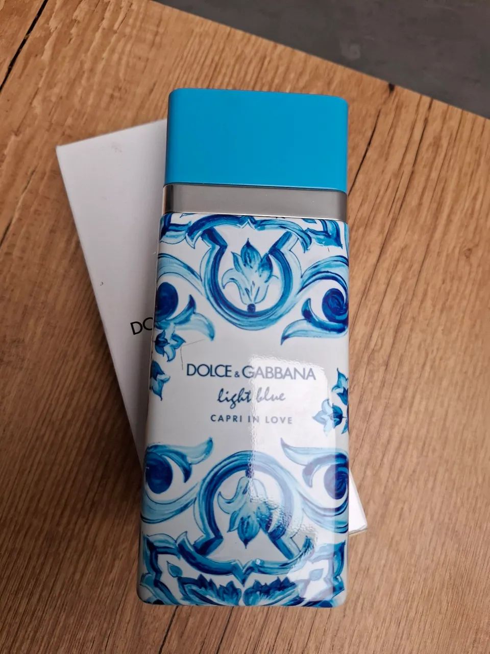 Perfume Dolce&Gabbana Light Blue Capri in love  - Foto 4