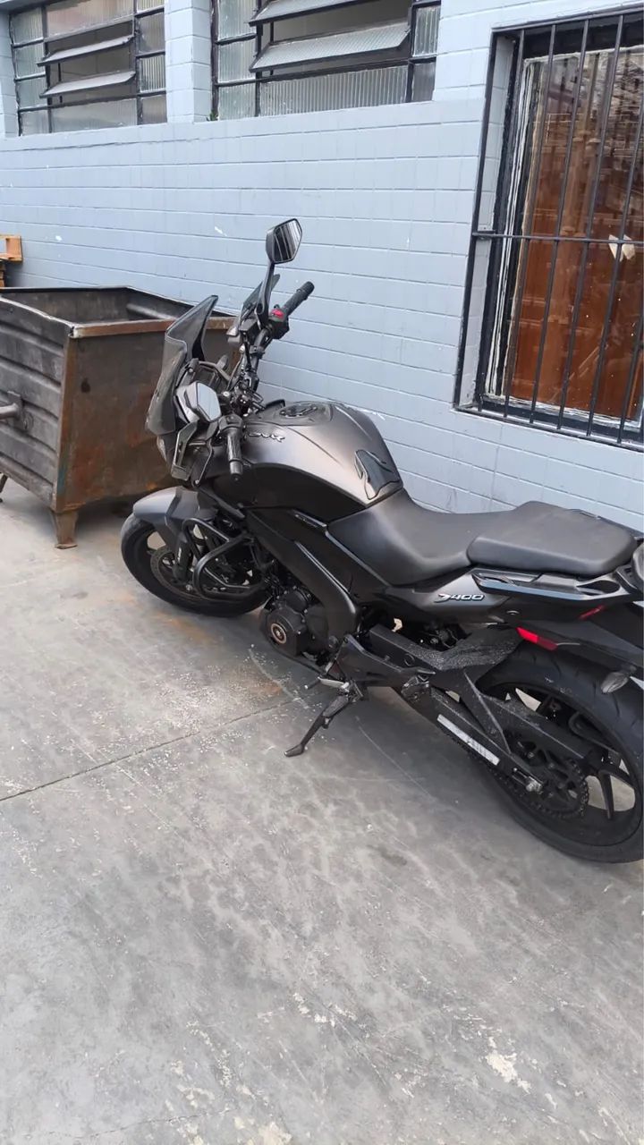 Bajaj 400 pra vender 