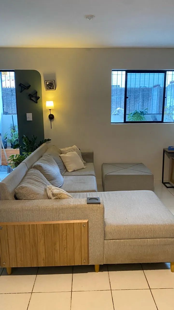 SOFÁ 2,50m COM CHAISE E PUFF - Foto 2