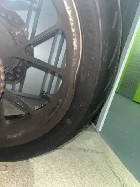Desempenho de solda reforma de roda de carro e moto - Foto 5