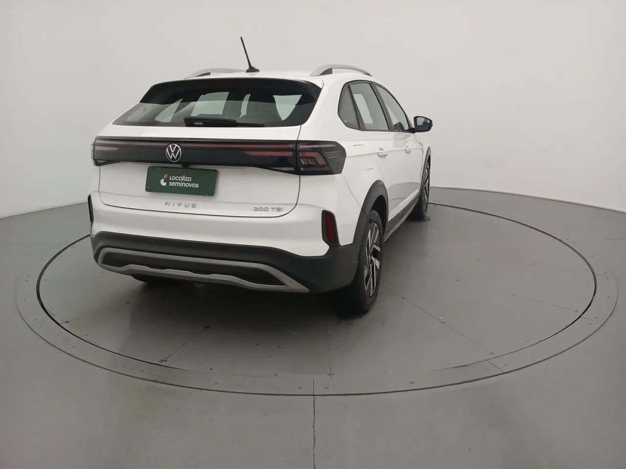 Volkswagen Nivus Highline 1.0 200 TSI Flex Aut., foto 5 de 18