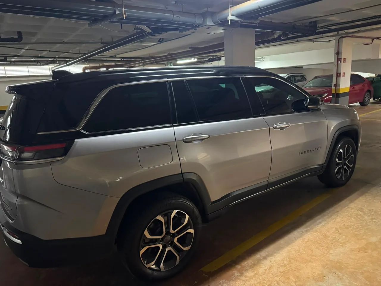 Jeep Commander 2024