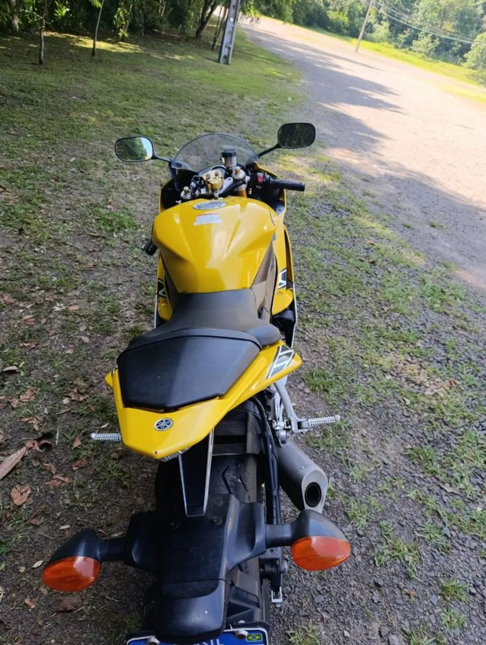 Yamaha R6 - Foto 4