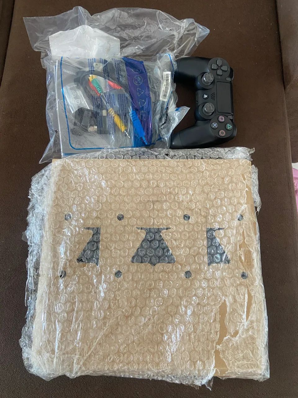 PS4 + Jogos - Foto 5