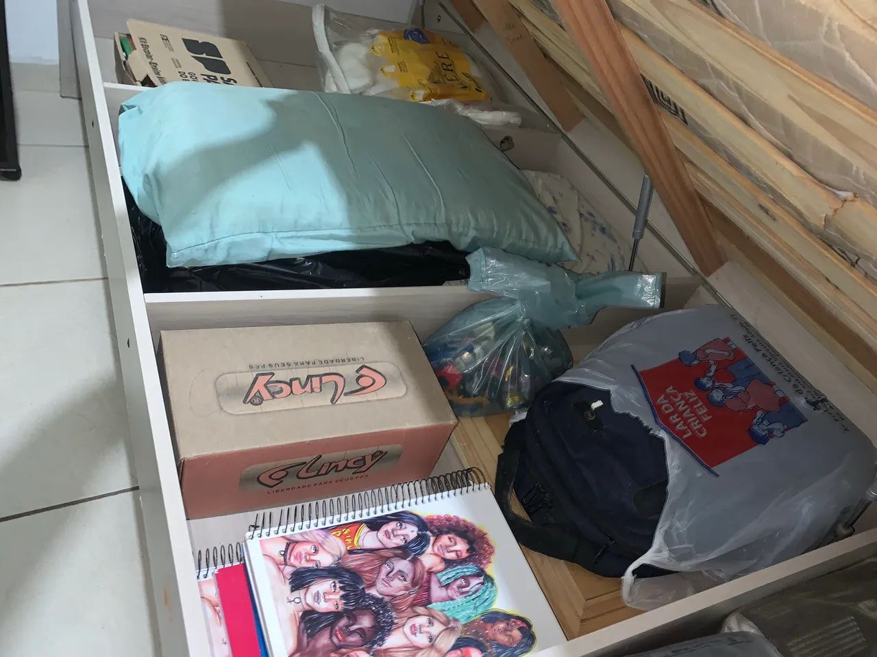 Cama