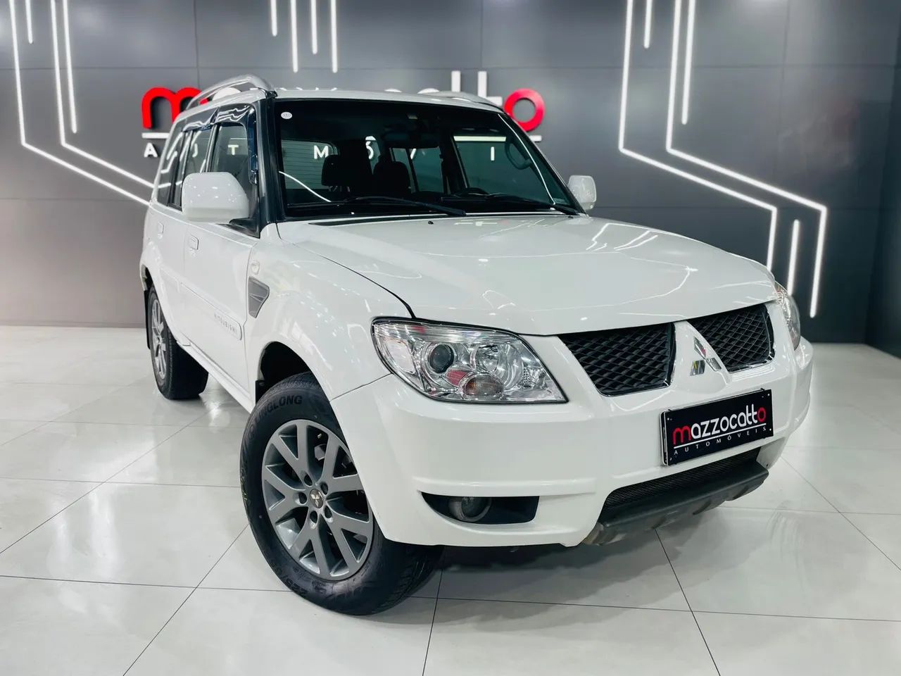 Mitsubishi Pajero 2013