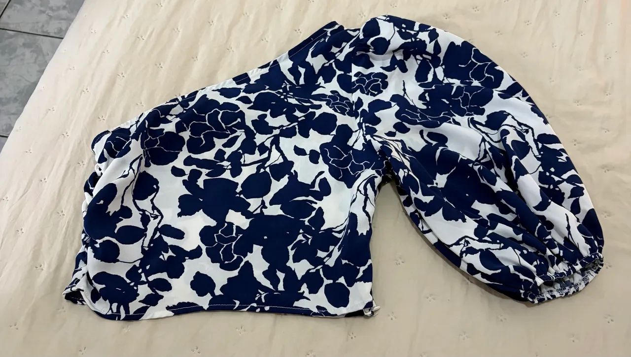 Blusa azul - Tamanho P  - Foto 4