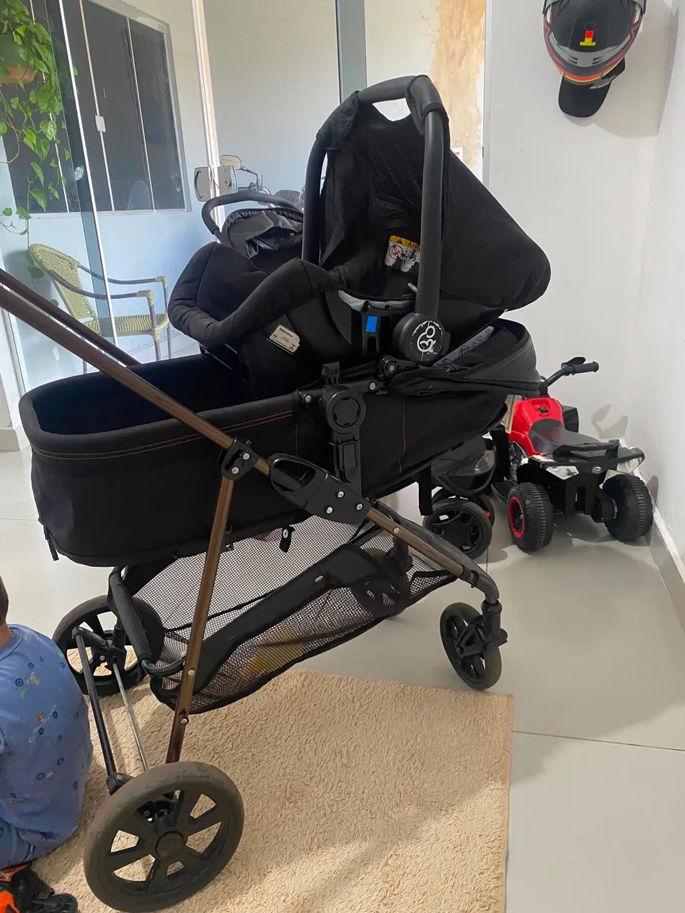 Carrinho de bebê e bebê conforto  - Foto 5