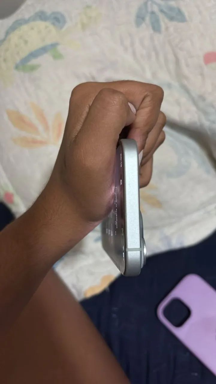 Iphone 15 128gb ainda na garantia Apple  - Foto 4