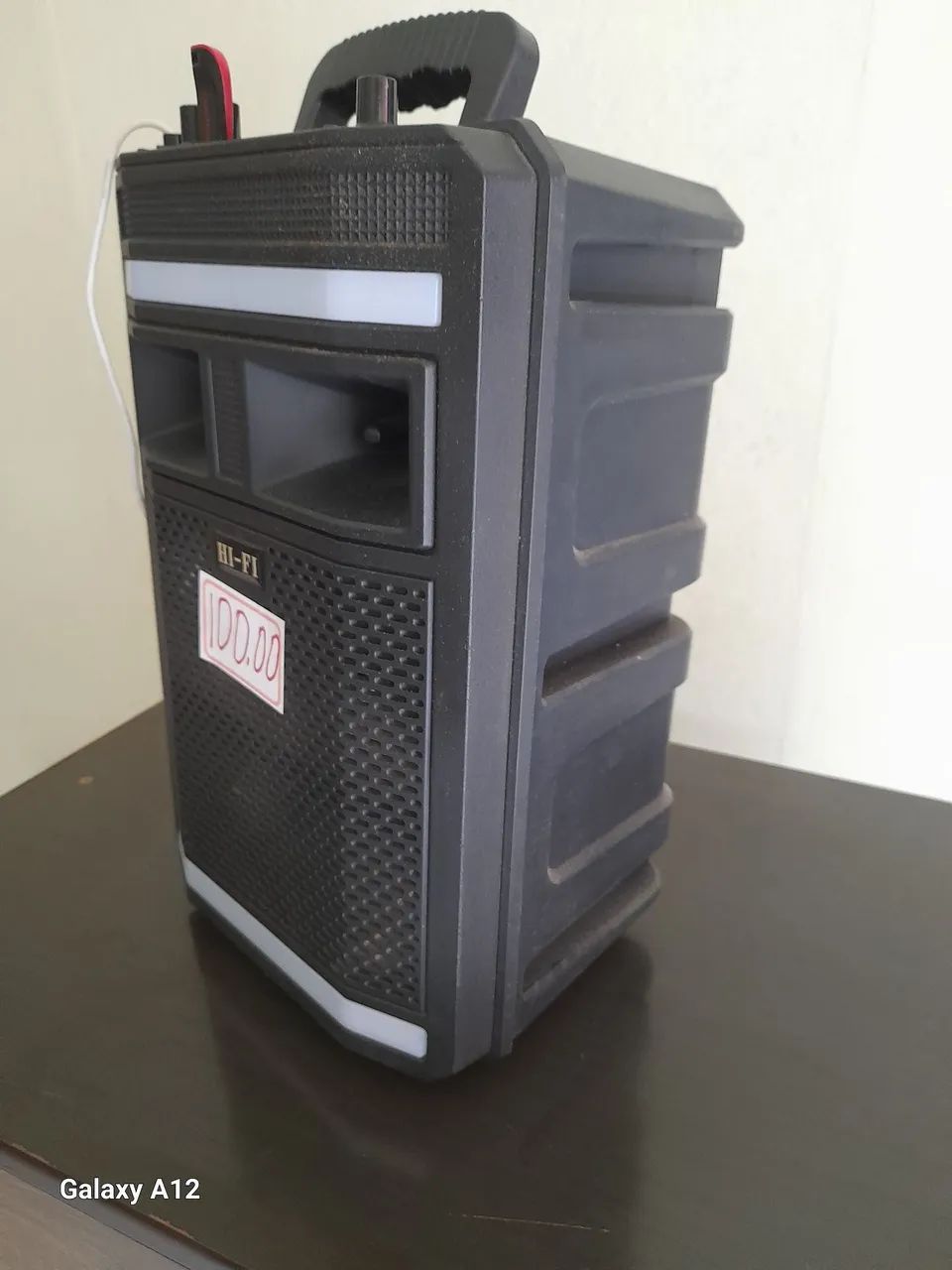 Caixinha com Bluetooth e karaoke com microfone.  - Foto 3