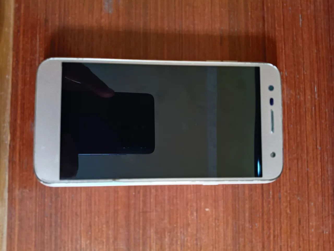 LG K09 - Foto 2