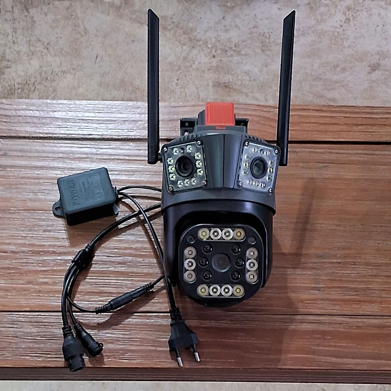 Camera wifi tripla
