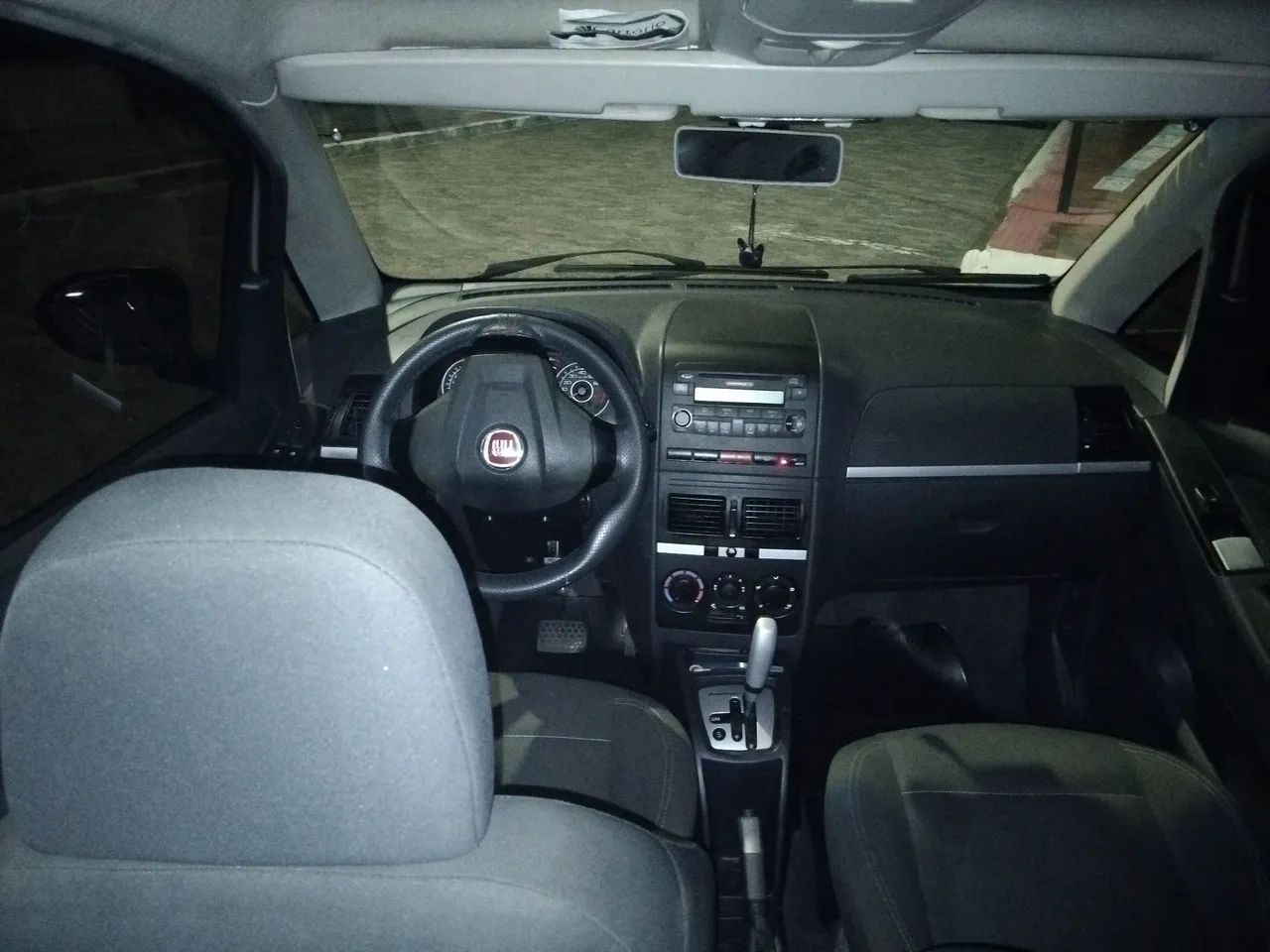 Fiat Idea Essence Dualogic 1.6 Flex 16V 5P 2012 - Foto 5