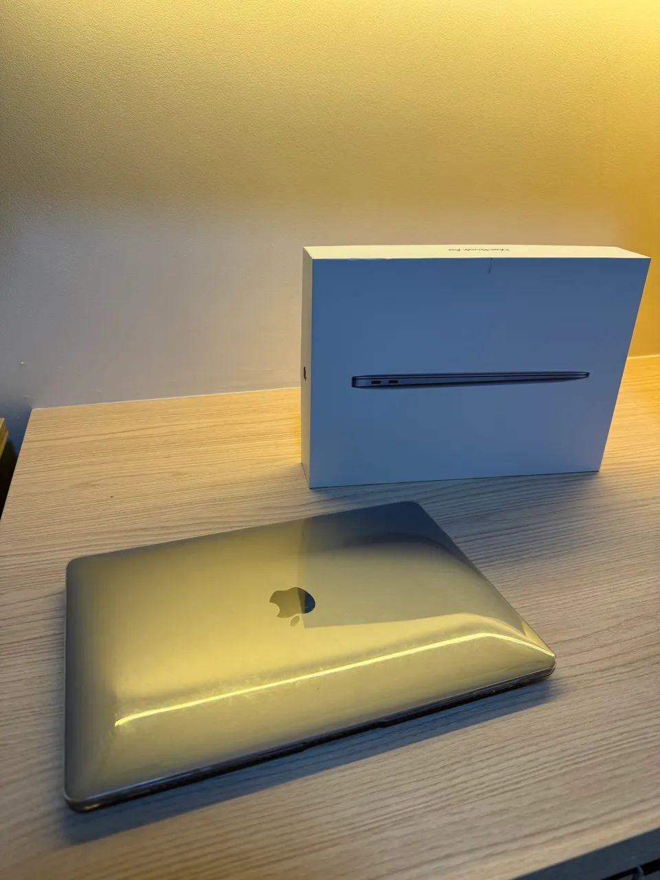 MacBook Air M1 13? 8GB 256GB SSD - Bateria 98% - Estado Impecável