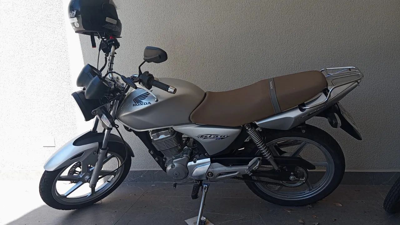 Titan ES  - Foto 3