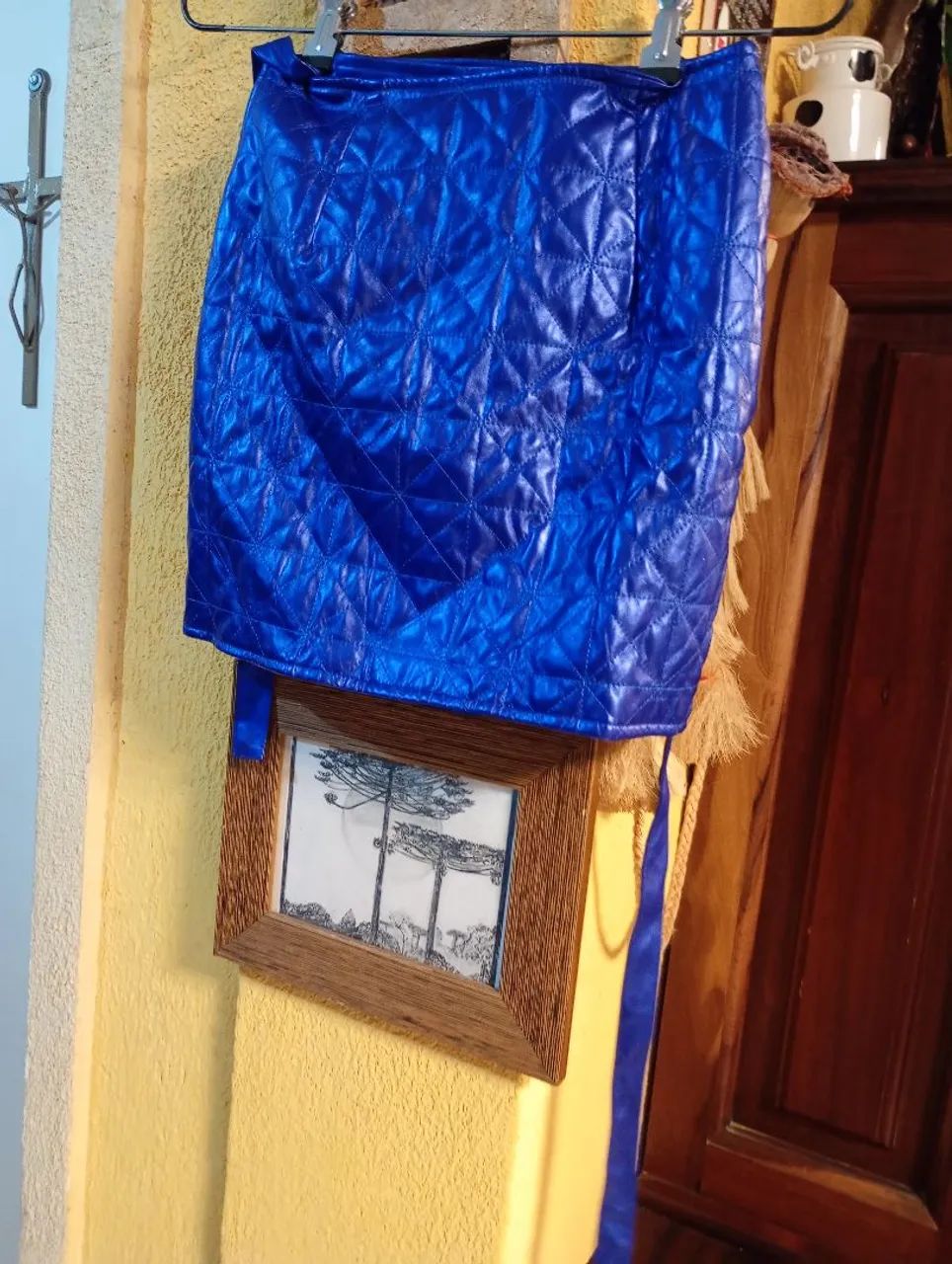 Saia azul transpassada em corino P ( NOVA)OB - Foto 2