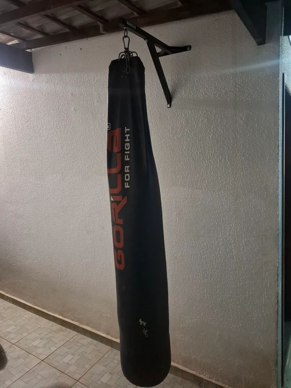 Saco de pancada com suporte 