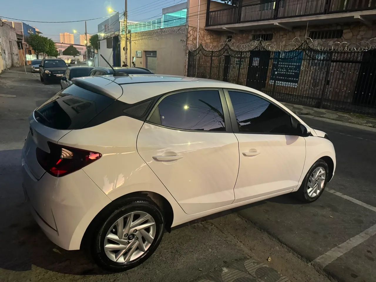 Hyundai HB20 Evolution 1.0 Flex 12V MEC 2021 - Foto 3
