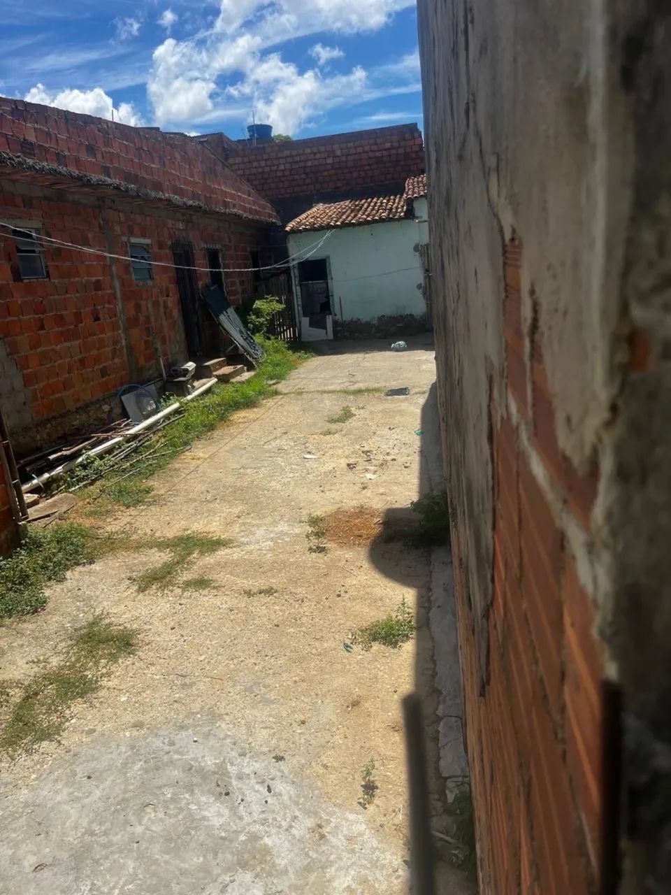 Vendo casa e terreno na frente R$120Mil - Foto 2