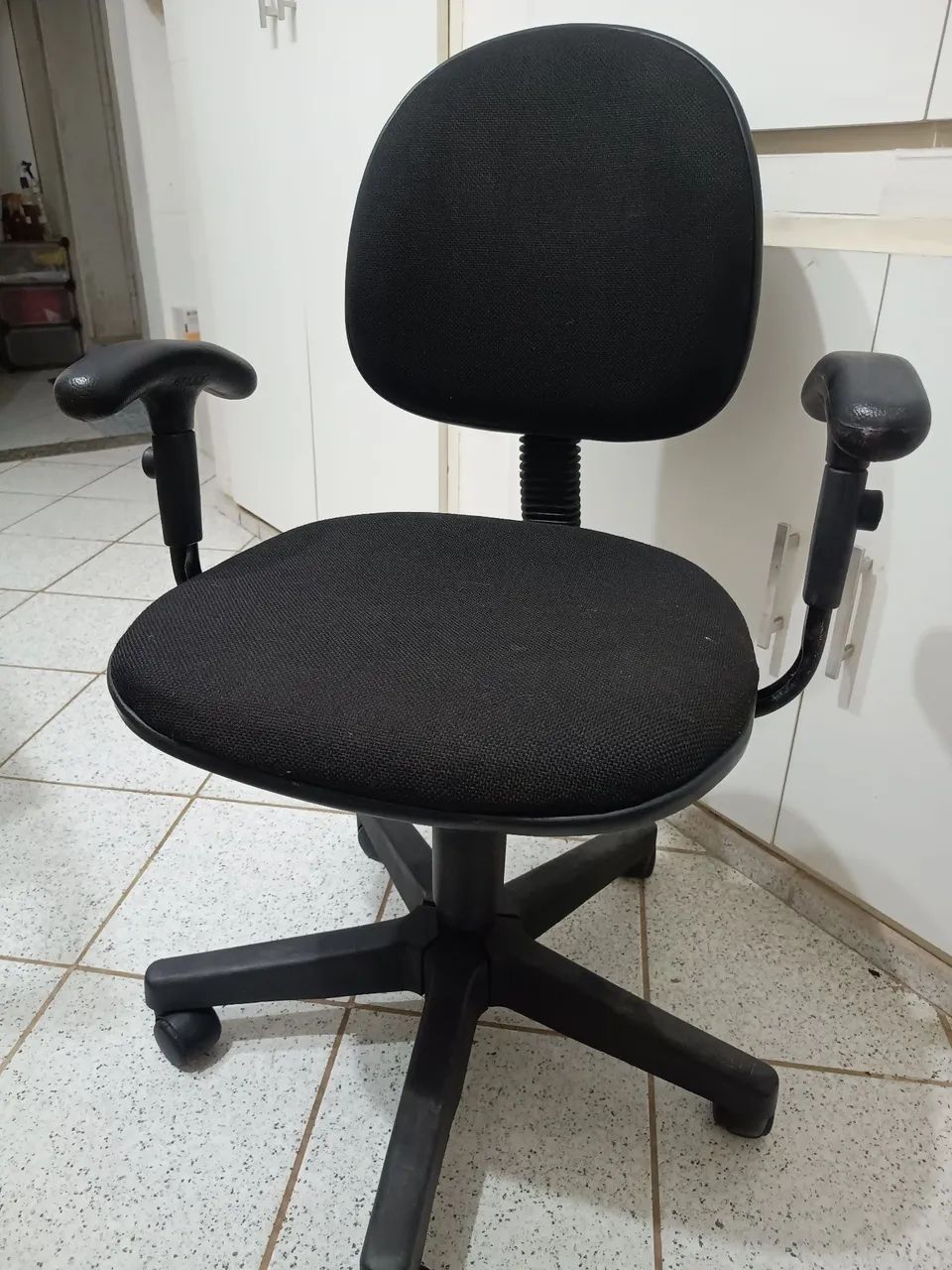 OFFICE CHAIR MODEL