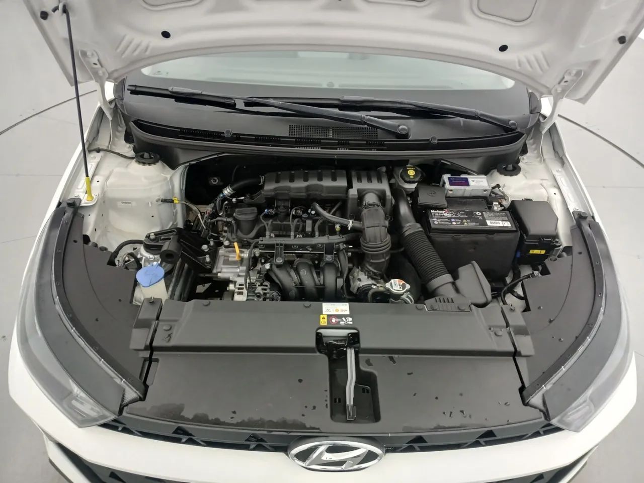 Hyundai HB20S Comfort Plus 1.0 TB Flex 12V Mec., foto 10 de 18