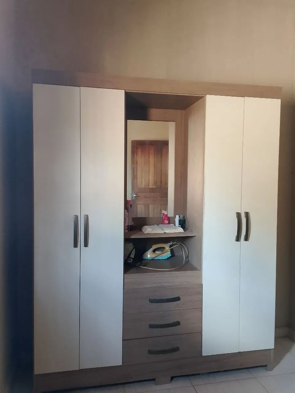 Guarda roupa 