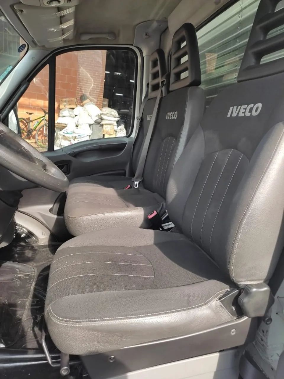 Iveco daily 35s14 bau 2017 - Foto 5