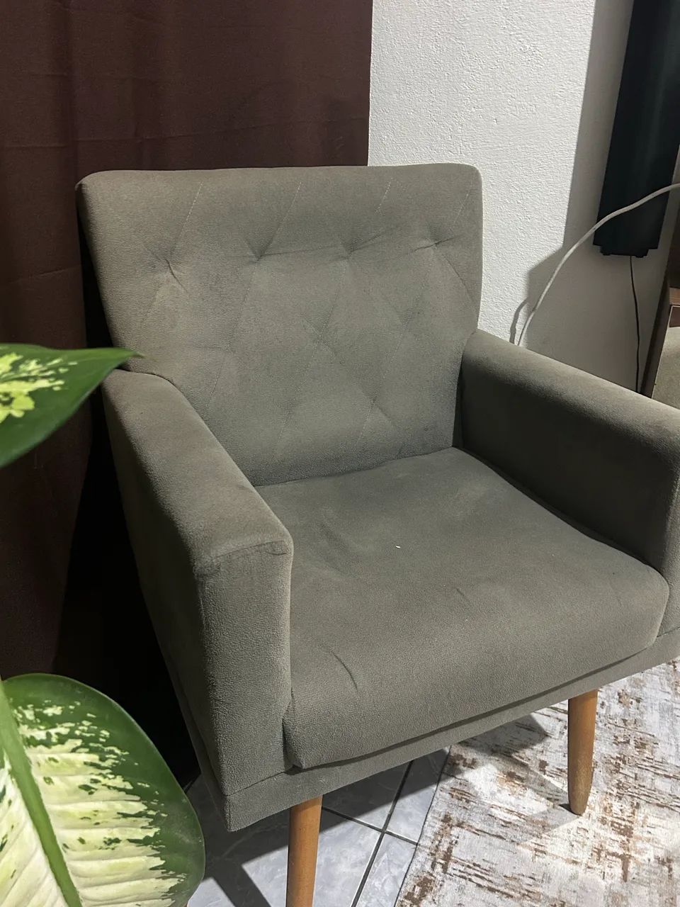 Set with two gray armchairs465544821007329281