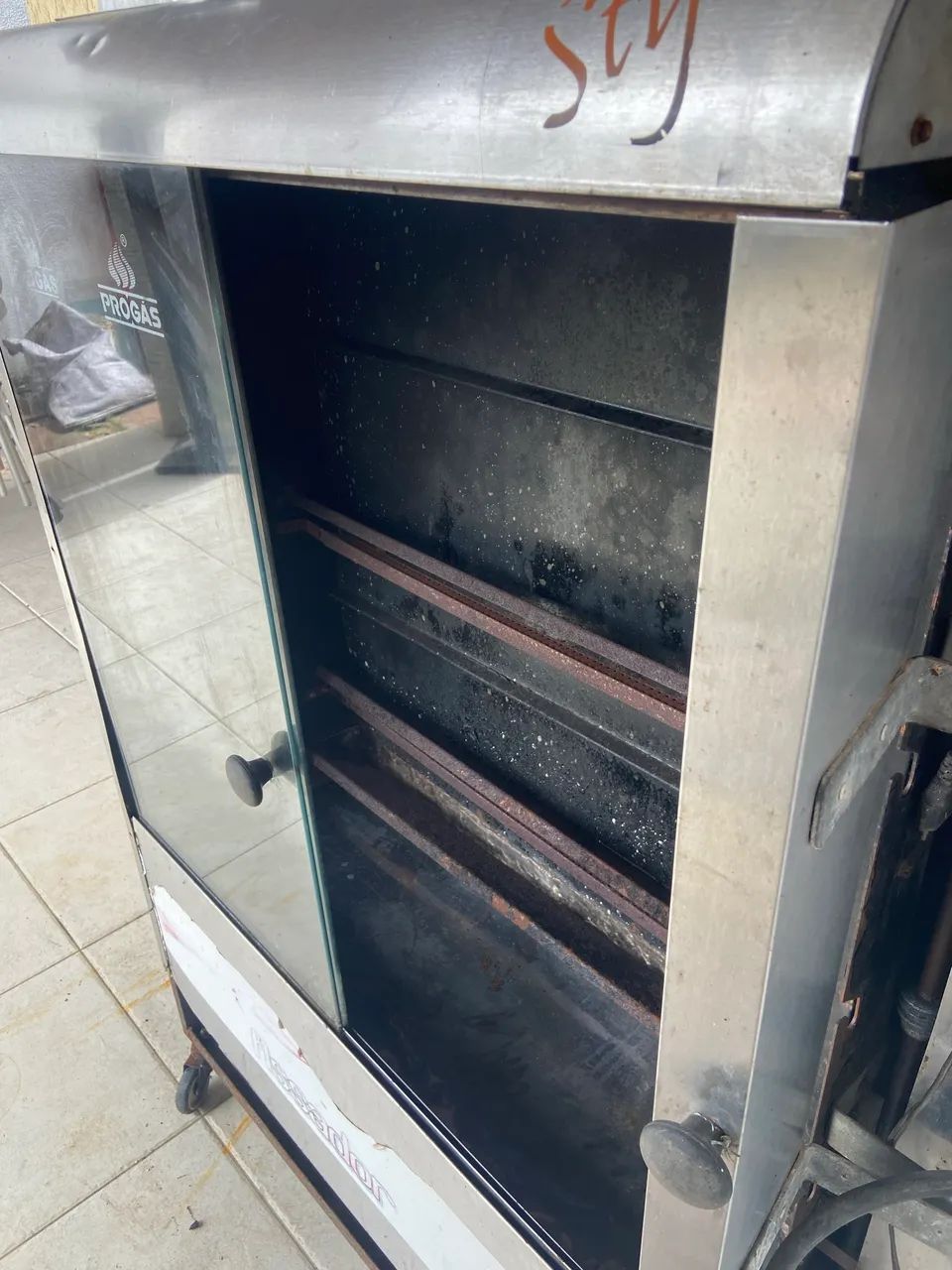 Maquina de assar frango  - Foto 2